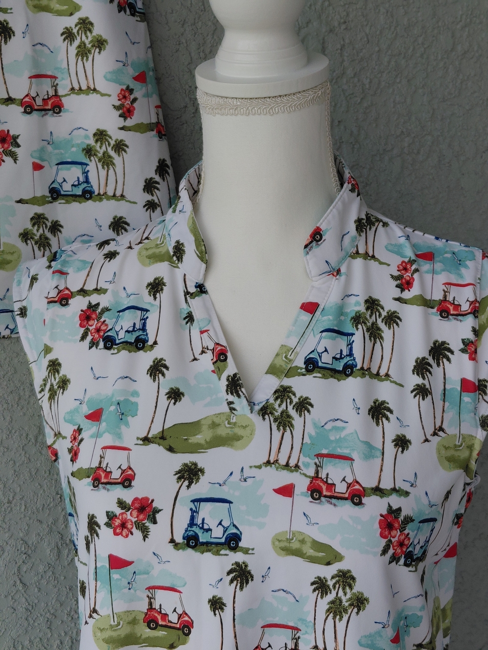 Coral Bay Golf 2 Piece Set PM Sleeveless Top & Skort Tropical Golf Cart Print UP - Picture 4 of 8